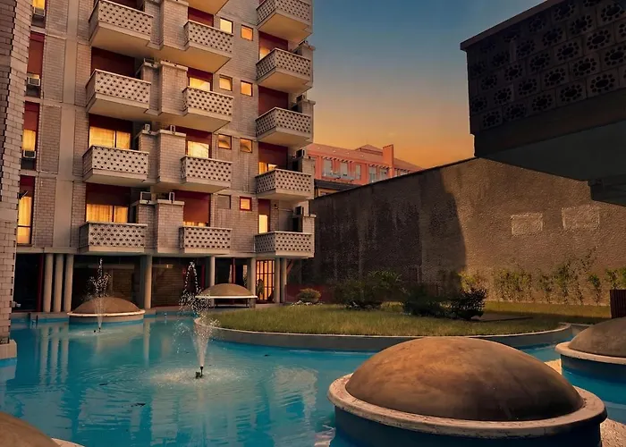 Casa Utopia, Molinette Subway Station Appartamento *