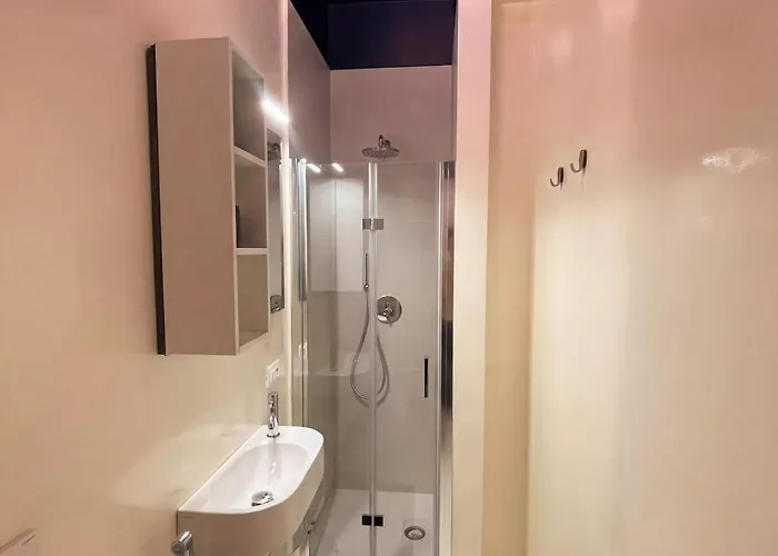 Casa Utopia, Molinette Subway Station Appartement Turin